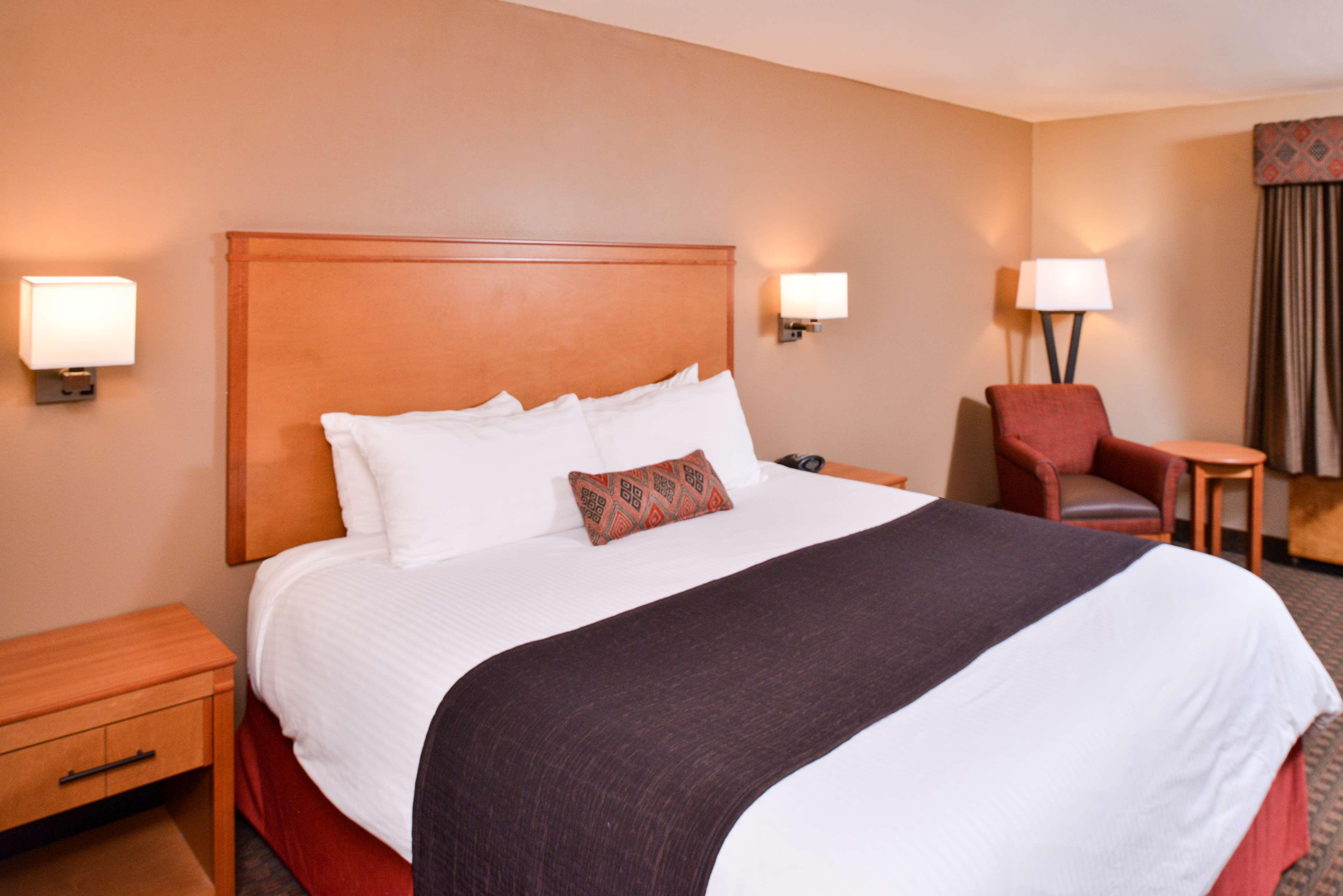 Best Western Plus Olympic Inn Klamath Falls Exterior foto